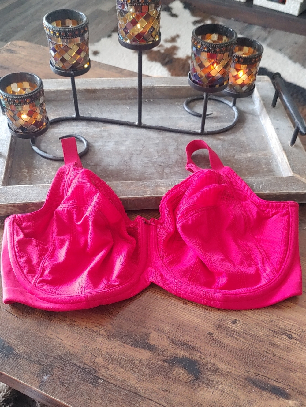 Like New Lilylette 36DDD Stunning Red Unpadded Underwiree Bra